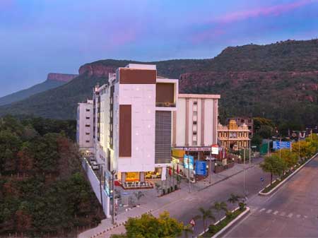 Hotel Pick up or Drop Taxi Service in Tirupati